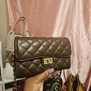Elegant Quilted Brown Crossbody Bag